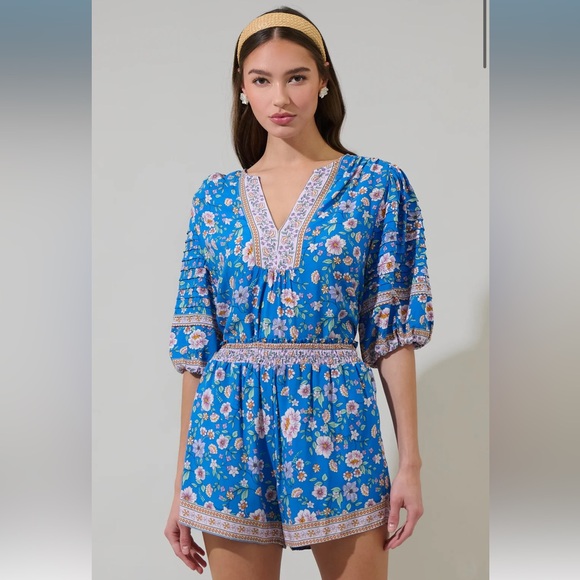 SugarLips Talia Floral Kiera Shorts & Cerry Pleated Top Matching Set - Picture 1 of 11